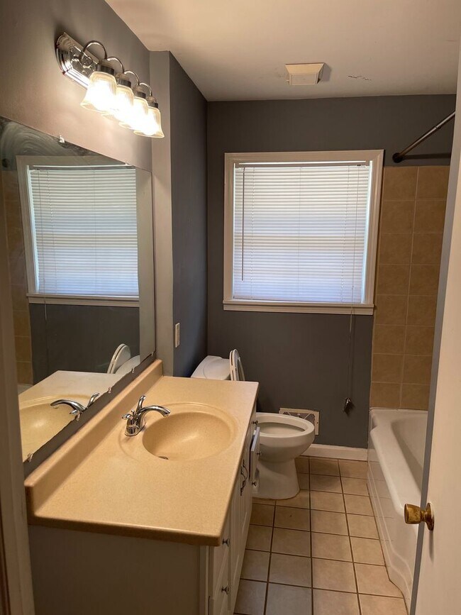 Foto del edificio - Single Family Home in Gainesville City Limits