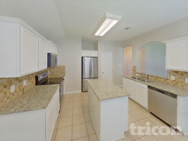 Foto del edificio - 825 Hawthorne Rd