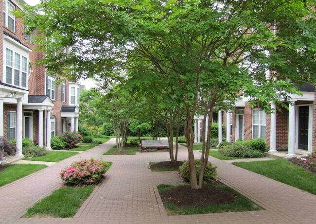 Foto del edificio - 2137 Darcy Green Pl