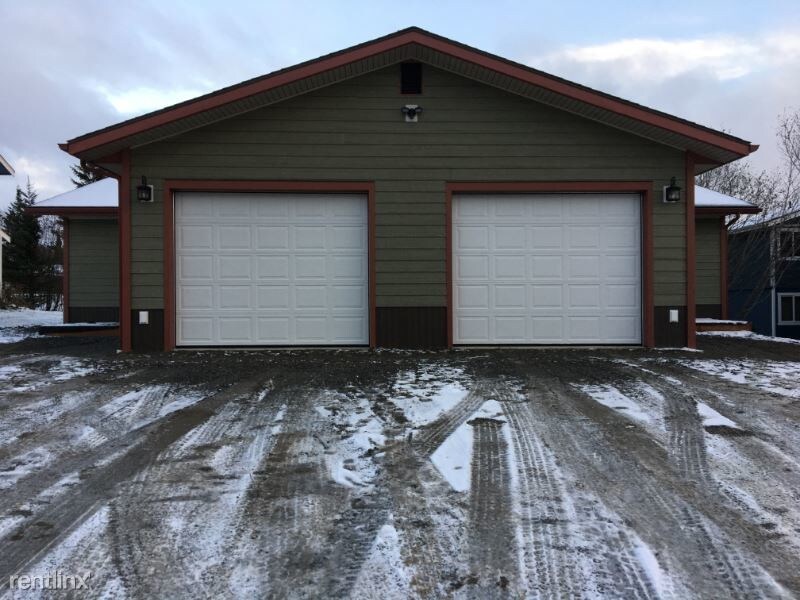 276 Ohlson Ln, Homer, AK 99603 Townhome Rentals in Homer AK