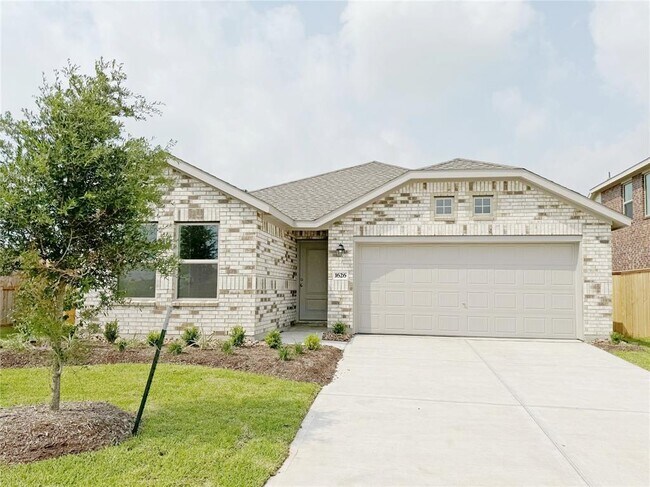 Foto del edificio - 1626 Red Oak Dr