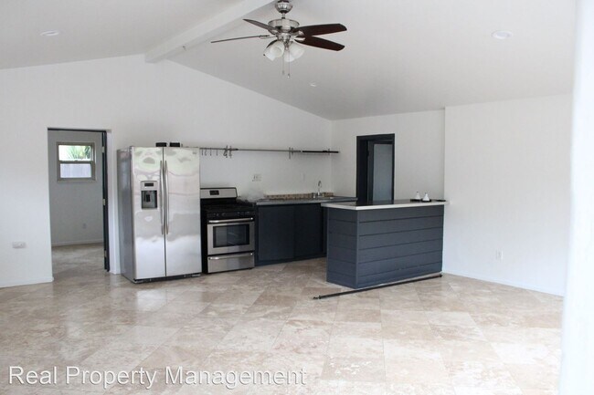 Foto del edificio - 856 Capri Rd