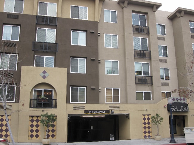 Foto del edificio - 1970 Columbia St