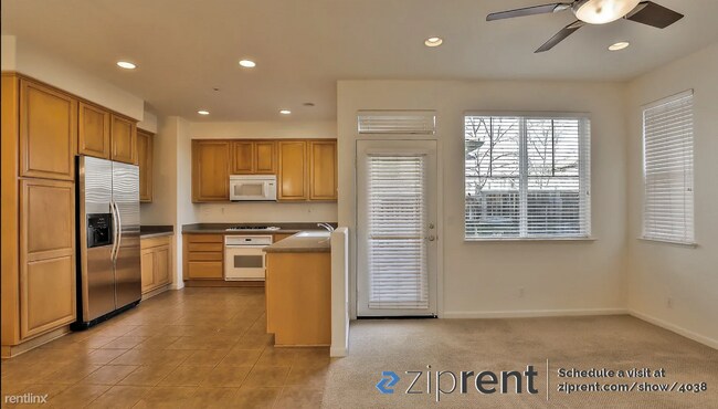 Foto del edificio - 3 br, 3 bath House - 251 Soapstone Com, Li...