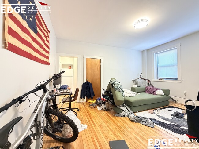 Photo - 160 Strathmore Rd Apartment