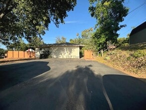 Building Photo - 735 Bear Valley Pkwy