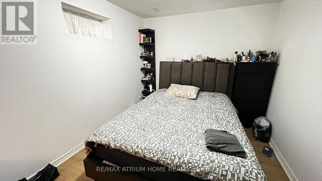 Photo du bâtiment - 5389 Wilderness Trail