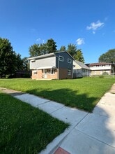 Building Photo - 1722 Nixon Ct