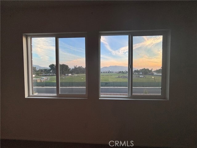 Foto del edificio - 27421 Raylene Ave