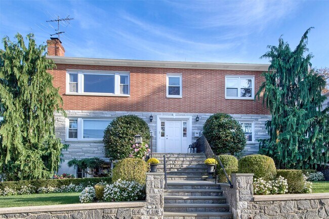 Foto del edificio - 222 Park Ave