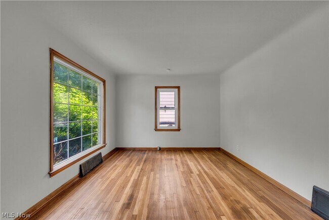Foto del edificio - 14404 Rockside Rd