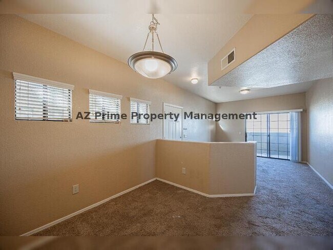 Foto del edificio - 3434 E Baseline Rd