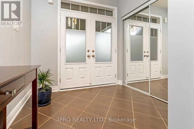Photo du bâtiment - 883 Pickersgill Crescent