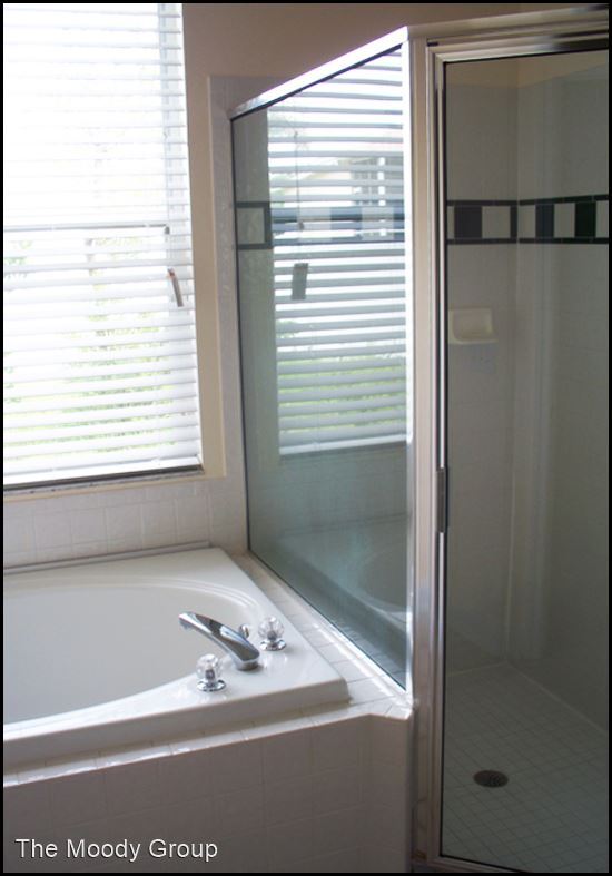 Foto del edificio - 3 br, 2 bath House - 8428 Fenwick Ave