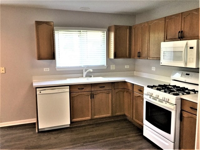 Building Photo - 2631 Fairfax Ln