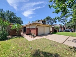 Building Photo - 7122 River Garden Dr