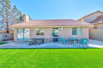 Building Photo - 8704 Las Posas Ave