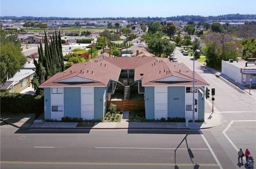 Primary Photo - 1600 E La Habra Blvd