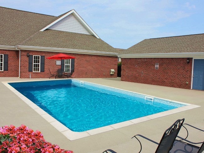 Piscina - Somerset Place Apartments