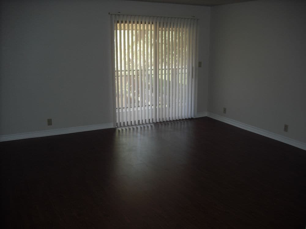 Primary Photo - 4960 Indian River Dr
