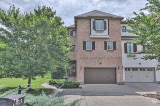 Building Photo - 4100A Oriole Pl