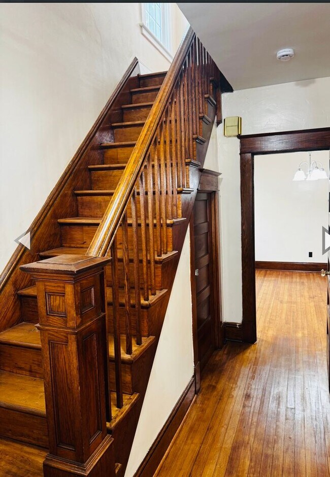 Foto del edificio - Private room available in clean, well maintained home - UTILITIES INCLUDED