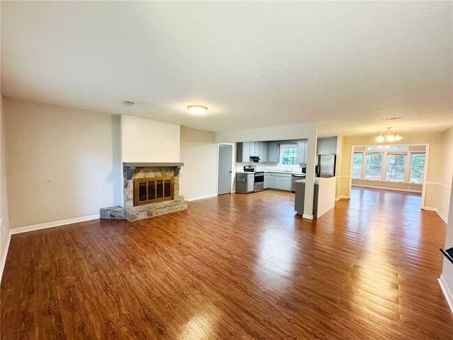 Foto del edificio - 2945 Sawgrass Trail SW