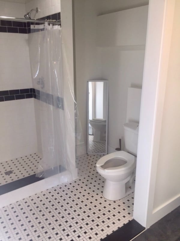 Building Photo - 333 2nd St SE