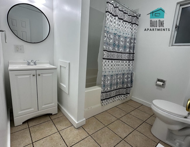 Bathroom - 37 North St