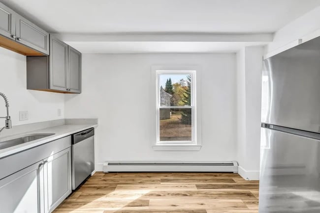 Building Photo - 151 South St