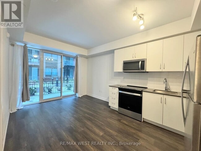 Building Photo - 95 Attmar Dr