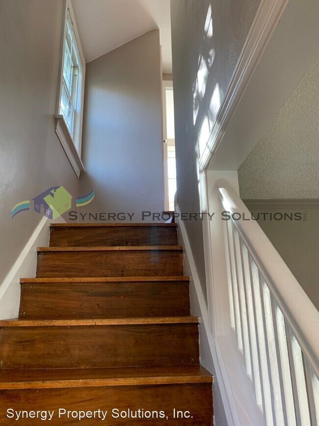 Foto del edificio - 3 br, 1 bath House - Bartley Ave 375 Richland