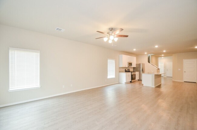 Foto del edificio - 25513 Blossom Ct