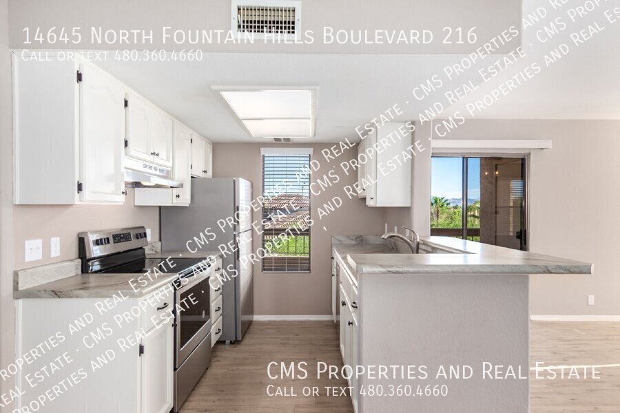 Foto principal - Beautiful Updated 2 bed, 2bath Fountain Hi...