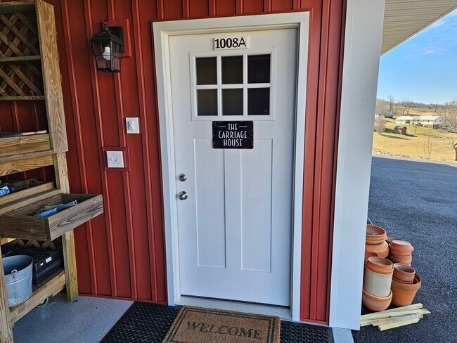 Puerta principal - 1008 Johnston Rd