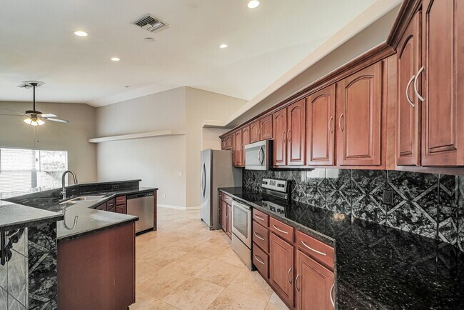 Foto del edificio - 433 SW 6th St