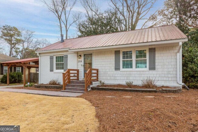 Building Photo - 2514 Glendale Cir SE