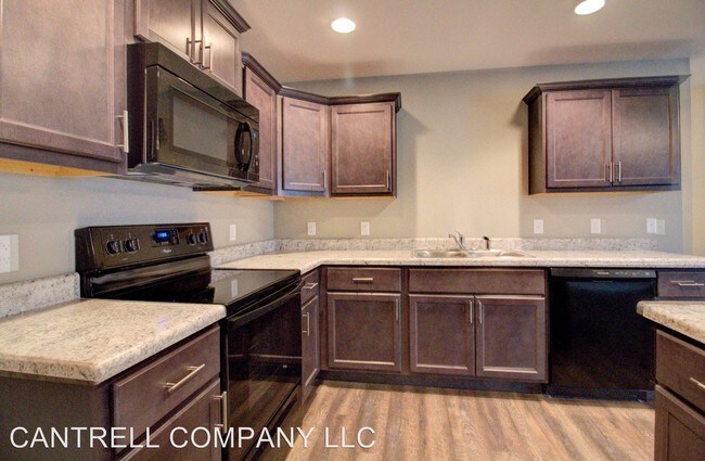 Foto del edificio - 3 br, 2 bath House - 348 W Grace