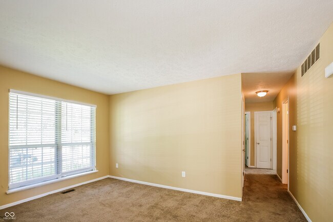 Building Photo - 6456 Apollo Way