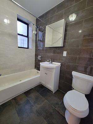 Foto del edificio - 2 bedroom in New York NY 10032