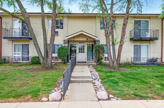 Building Photo - 8856 Northshore Dr