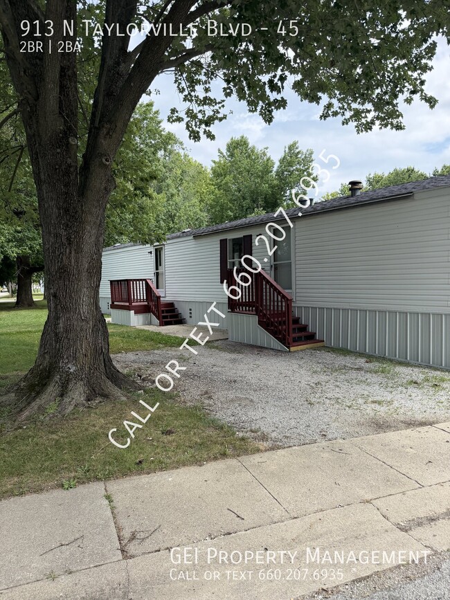 Foto del edificio - 913 N Taylorville Blvd