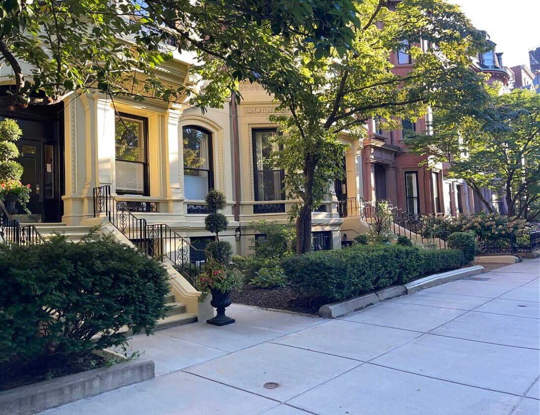 64 Commonwealth Ave Unit 6, Boston, MA 02116 Condo for Rent in Boston