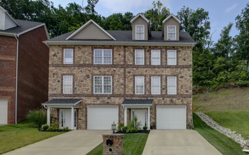 Primary Photo - 660 Creekstone Ridge
