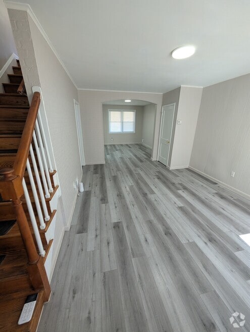Building Photo - 6700 Bessemer Ave