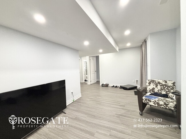 Building Photo - All-Inclusive 2-Bedroom Basement Apartment with Parking – Milton