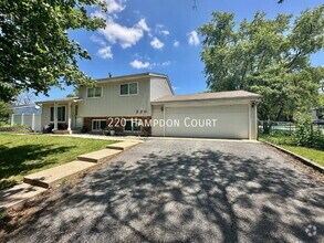 Building Photo - 220 Hampdon Ct