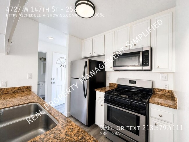 Photo - 4727 W 147th St-252 House
