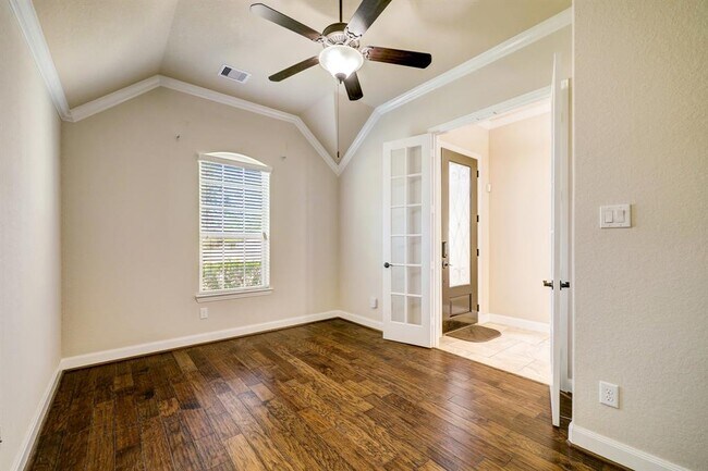 Building Photo - 1517 Panorama View Ln