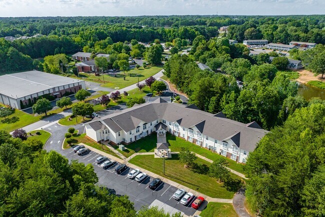 Foto del edificio - Fleming Heights Apartments